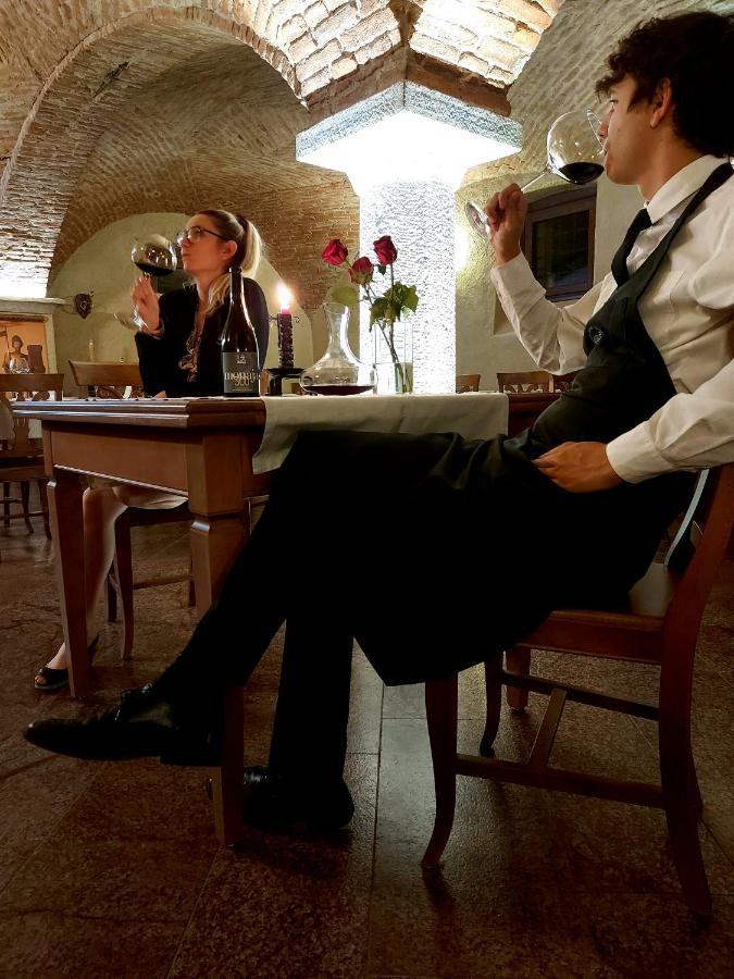 A' La Table Du Sommelier Chambres D Hotes & Restaurant Saint-Vincent Kültér fotó