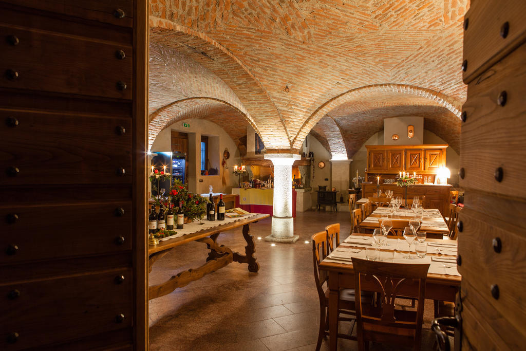 A' La Table Du Sommelier Chambres D Hotes & Restaurant Saint-Vincent Kültér fotó