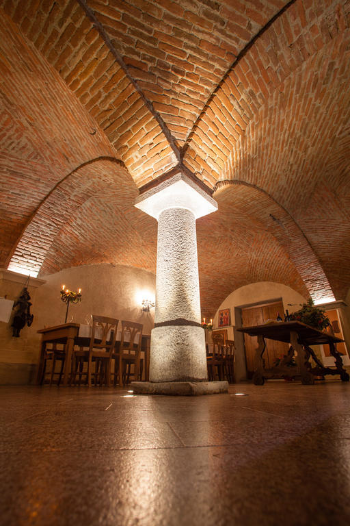 A' La Table Du Sommelier Chambres D Hotes & Restaurant Saint-Vincent Kültér fotó