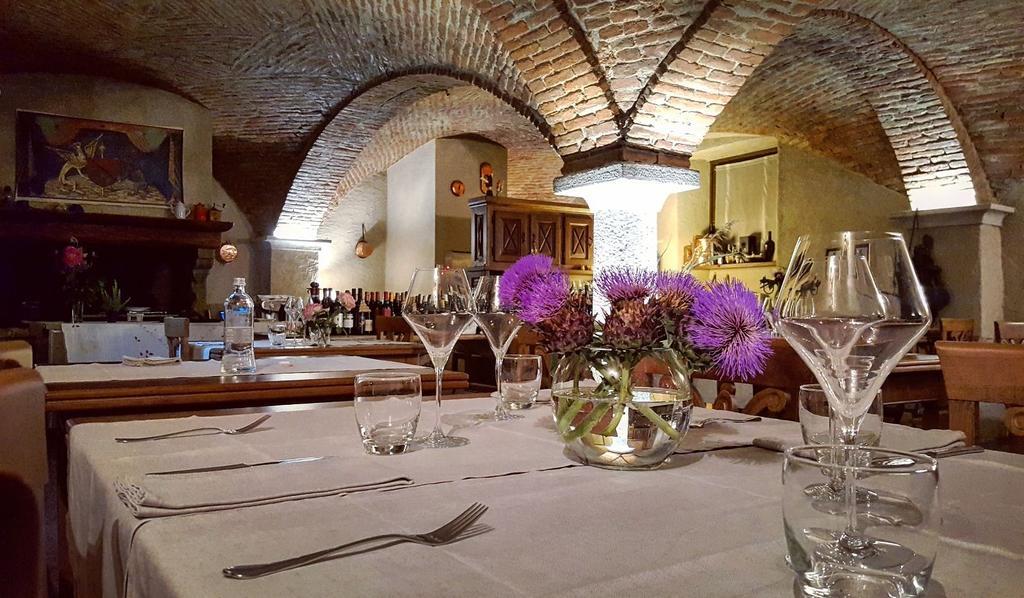 A' La Table Du Sommelier Chambres D Hotes & Restaurant Saint-Vincent Kültér fotó