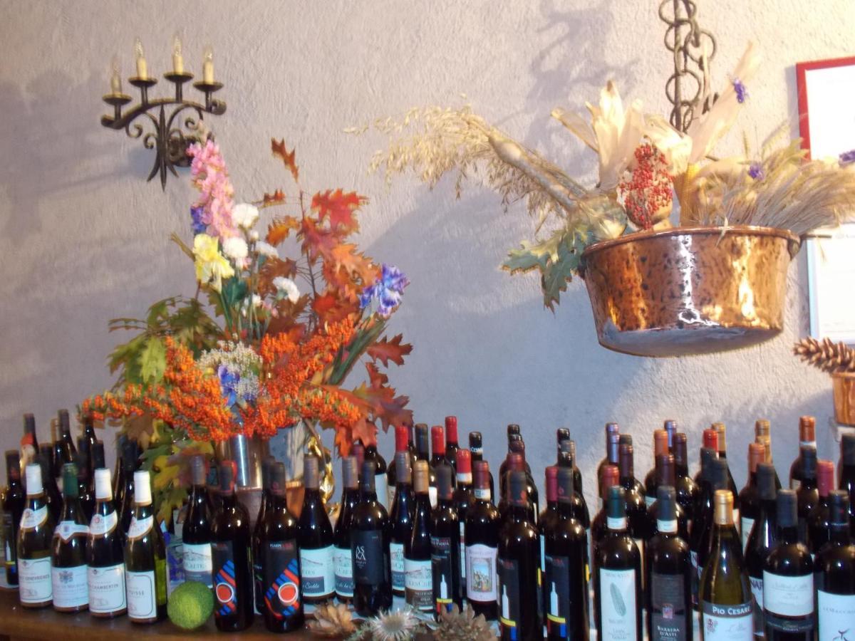 A' La Table Du Sommelier Chambres D Hotes & Restaurant Saint-Vincent Kültér fotó